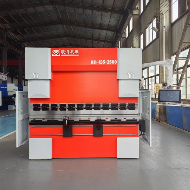 ��Һ���������WE67K-135T2500 �� (ET17 ͬ��ģ��
