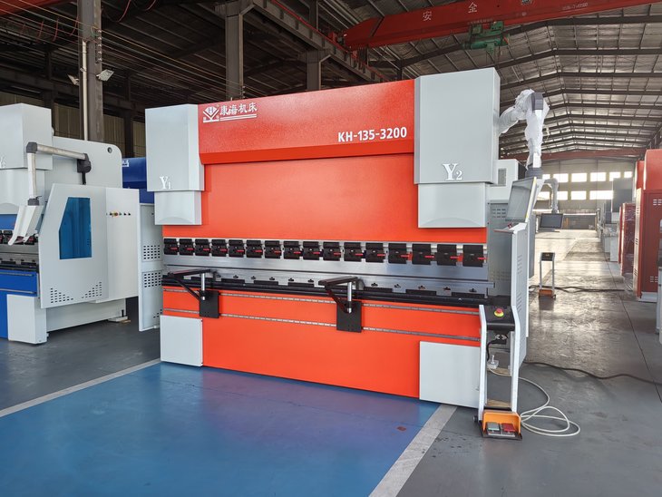 ��Һ���������WE67K-135T3200 �� (ET17 ͬ��ģ��