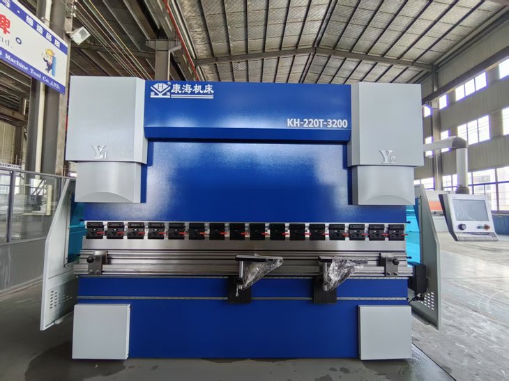 电液数控折弯机WE67K-220T3200 蓝 (MT15, 四方模)